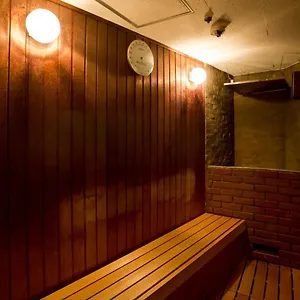  Hotel kapsułowy Capsule Land Yushima